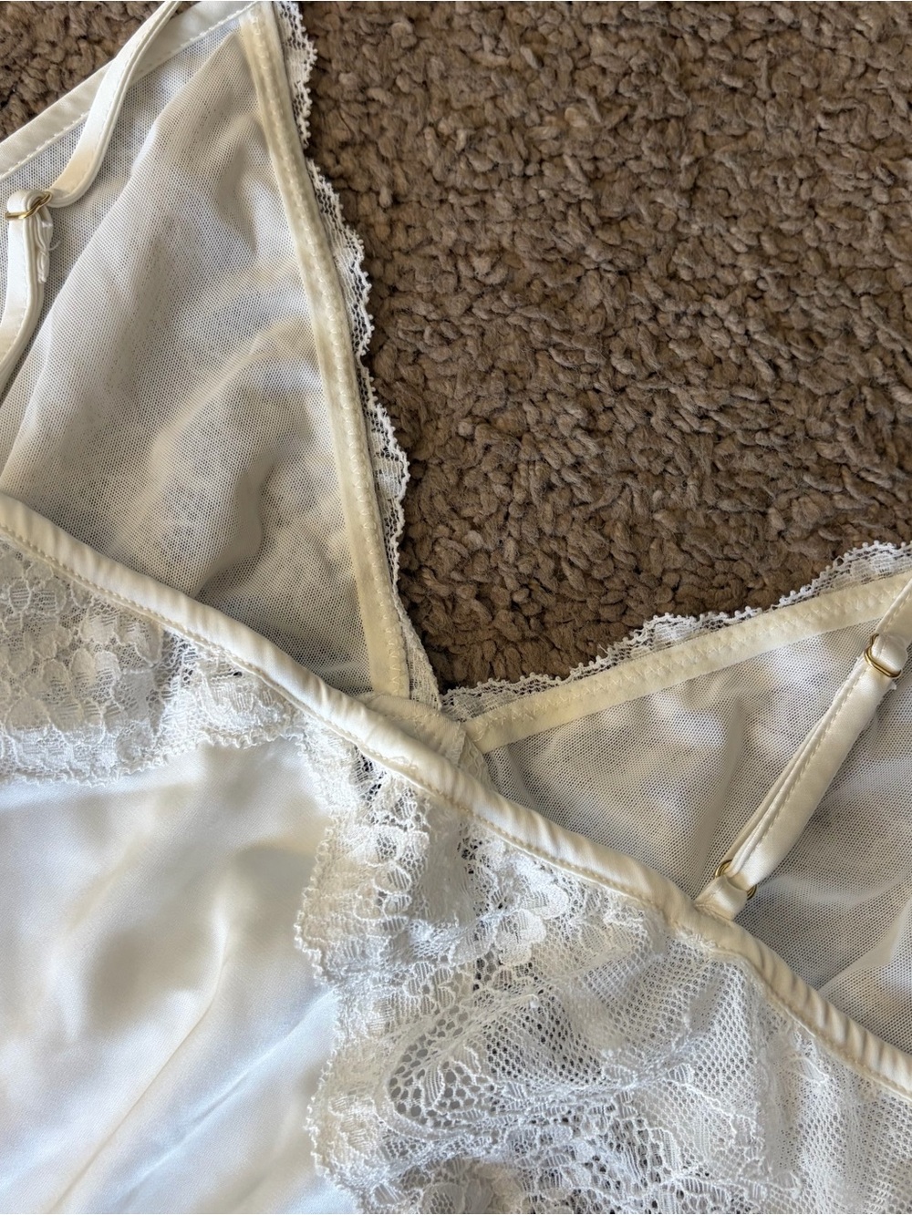 Abercrombie Women’s Sheer Sleep Cami | Pearl | Size Medium - Picture 9 of 12